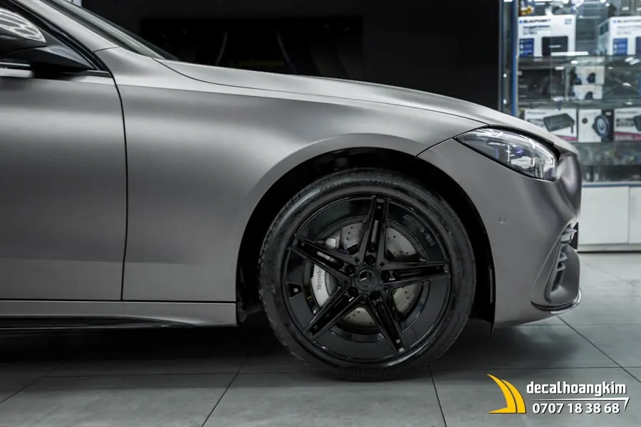 Dán đổi màu xám xi măng lì (Cement Grey Matte) xe C300 - Ảnh 11