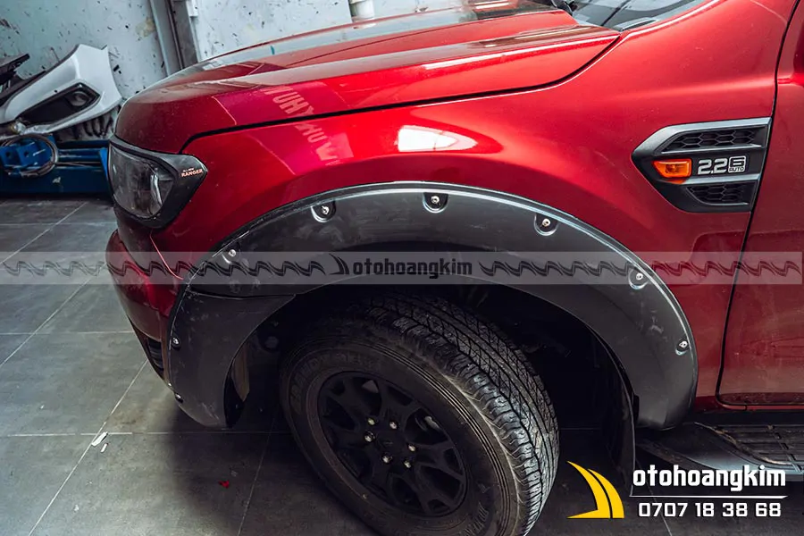 Ốp cua lốp Ford Ranger - Ảnh 2