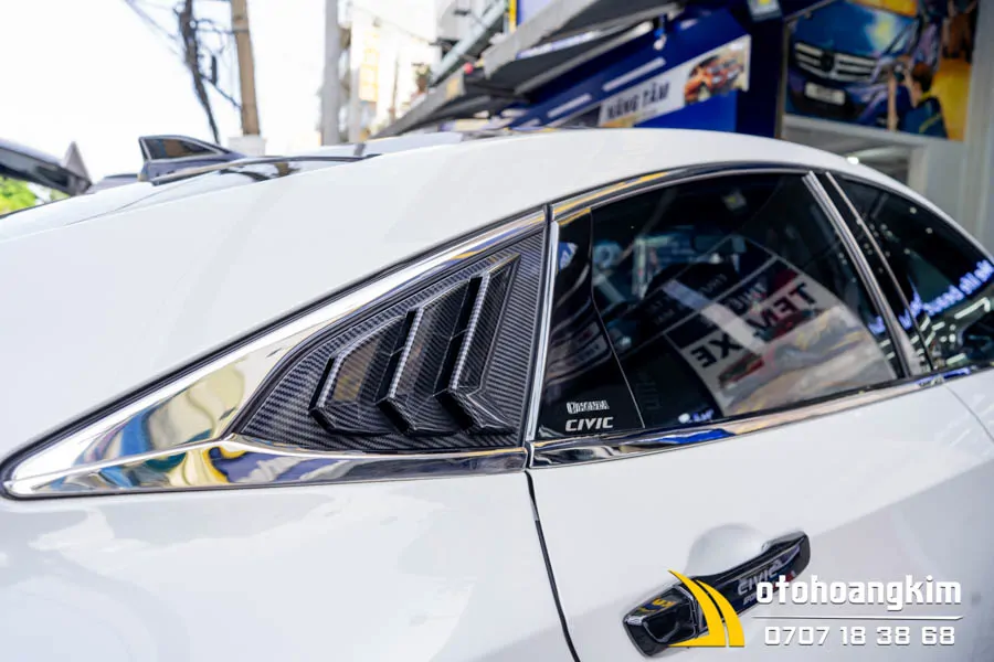 Ốp Mang Cá Khung Kính Honda Civic Cacbon - Ảnh 5