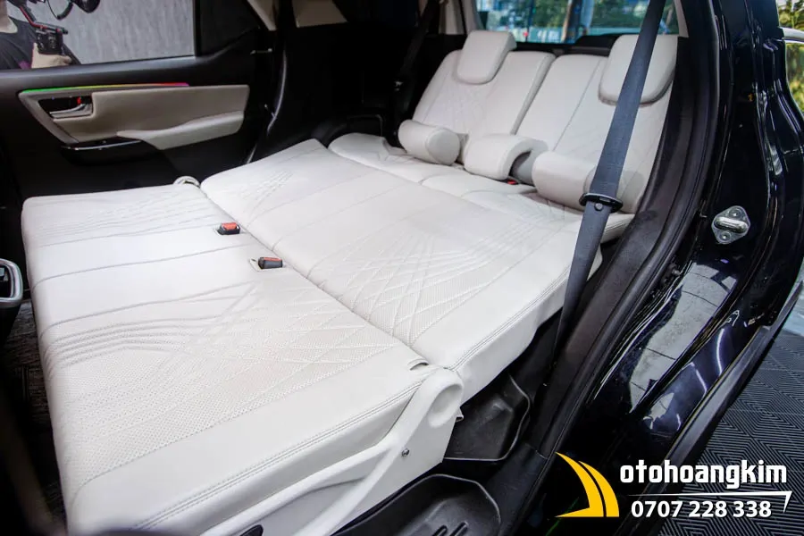 Ghế Ngả Thành Giường Xe Fortuner - Ảnh 3
