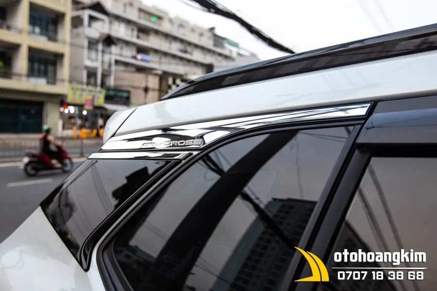 Viền Cong Kính ToyotaCorolla Cross 2020+ - Ảnh 3