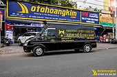 Dán Quảng Cáo Trên Xe Ô Tô -DQC301