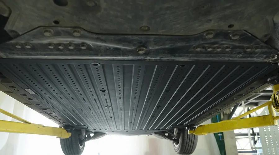 Ốp bảo vệ pin Limo Green thép sơn tĩnh điện - Ảnh 3