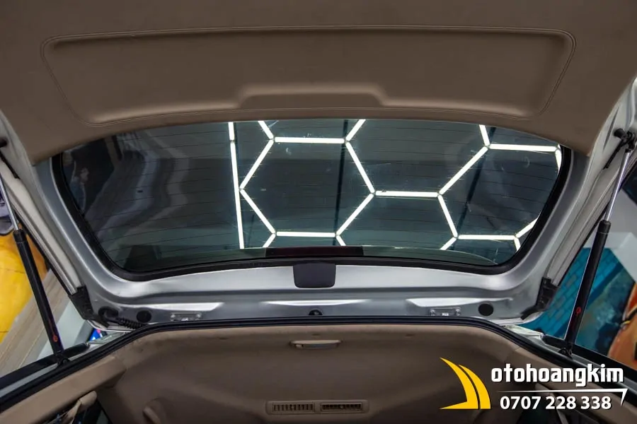 Dán Phim Cách Nhiệt 3M Xe Fortuner - Ảnh 5