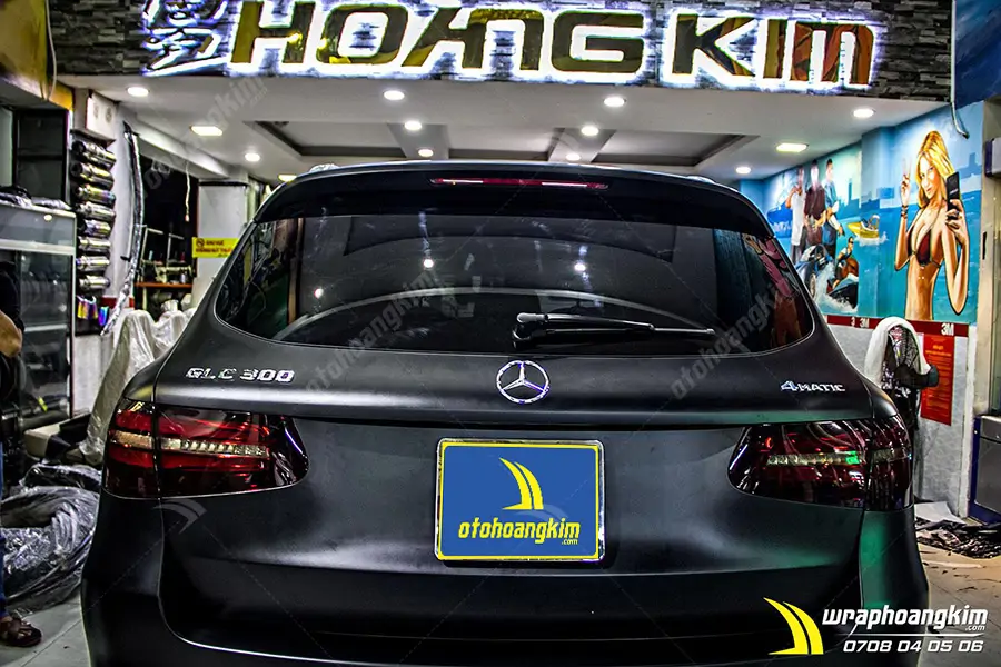 Dán đổi màu đen mờ Merceades Mercedes GLC 300 - Ảnh 6