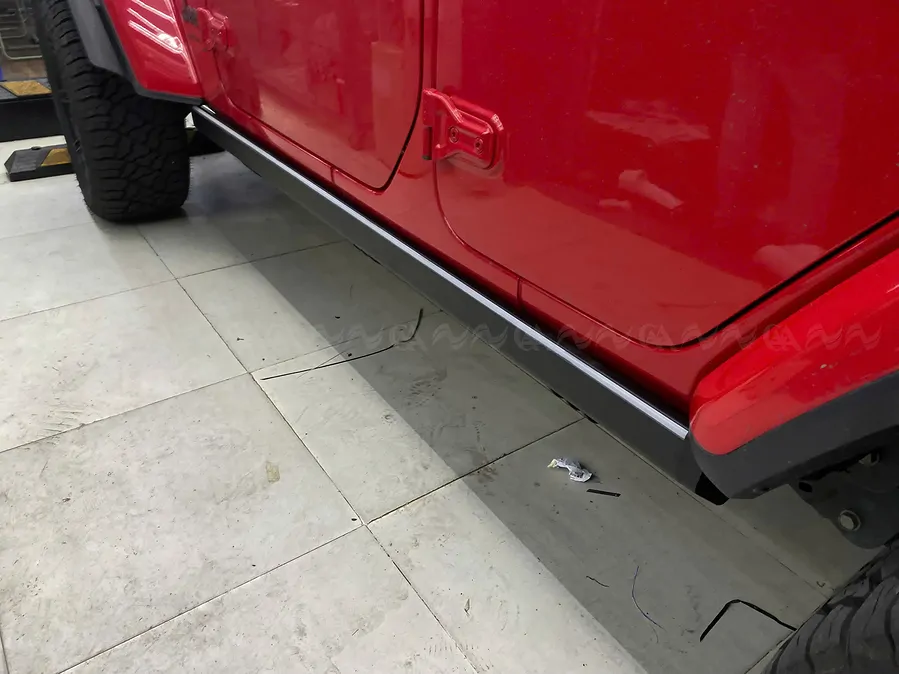 Bậc Lên Xuống Điện Jeep Wrangler 2019+ 1 Viền Led - Ảnh 2