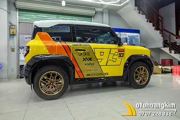 Tem xe Vinfast VF3 - Tem phong cách thể thao số 93 màu đen
