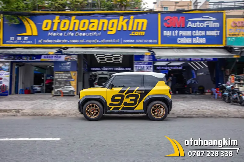 Tem xe Vinfast VF3 - Tem phong cách thể thao số 93 màu đen - Ảnh 7