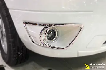 Viền Đèn Gầm Gầm trước Ford Transit Mạ Crom