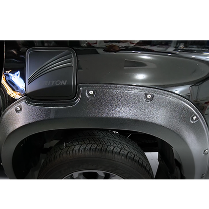 Cua lốp Mitsubishi Triton [2015-2020] - Ảnh 4