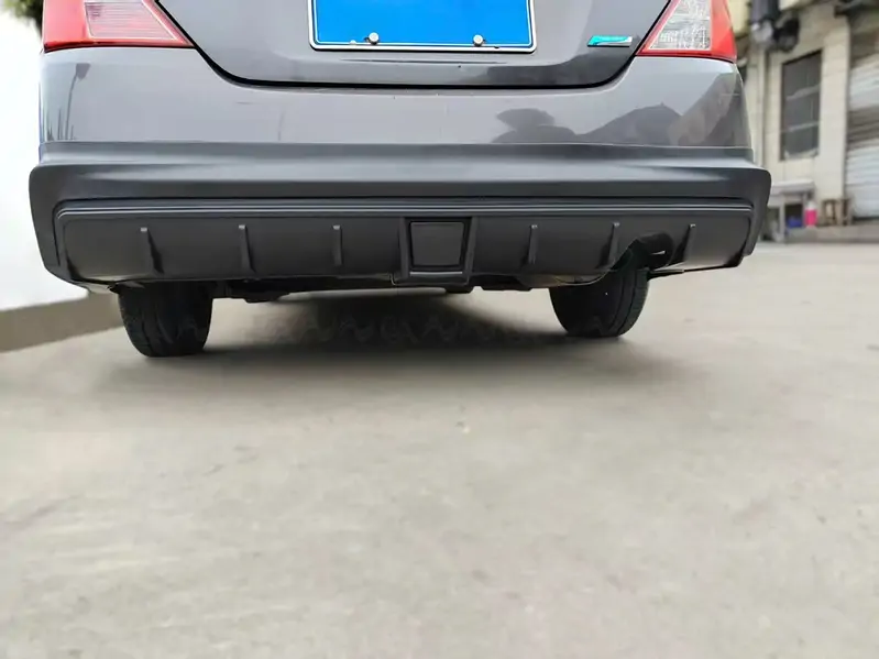 Body Kit Thể Thao Nissan Sunny - Ảnh 5