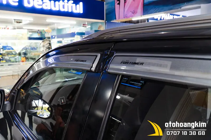 Vè Che Mưa Toyota Fortuner 2017+ Thái Lan - Ảnh 2