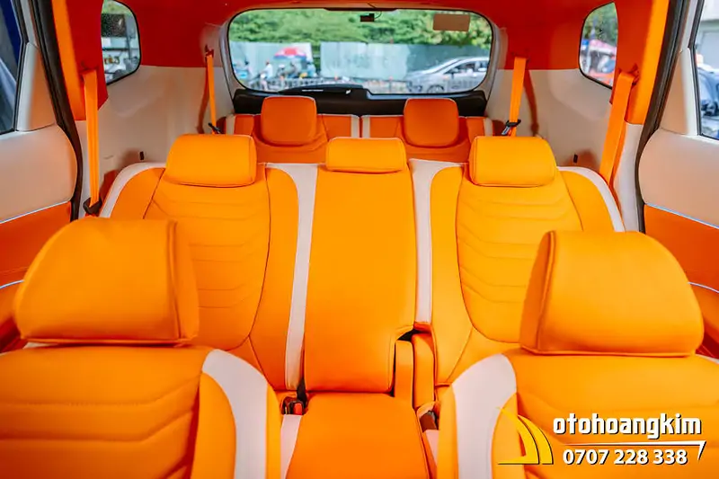 Đổi Màu Nội Thất Cam Xe Kia Carens - Ảnh 4
