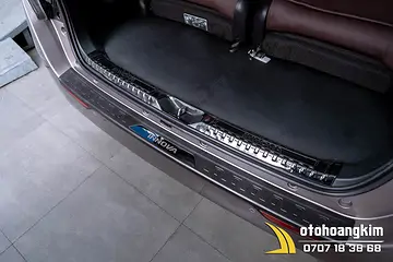 Chống trầy cốp nhựa Toyota Innova 2017 titan