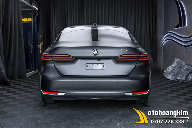 Dán PPF AVERY Supreme Xtreme Satin Xe BMW 320i - Ảnh 7