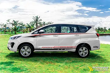 Tem Xe Toyota Innova - TIN059