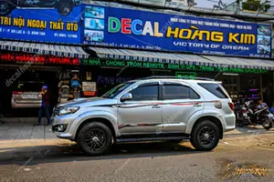 Tem Xe Toyota Fortuner - TFO011