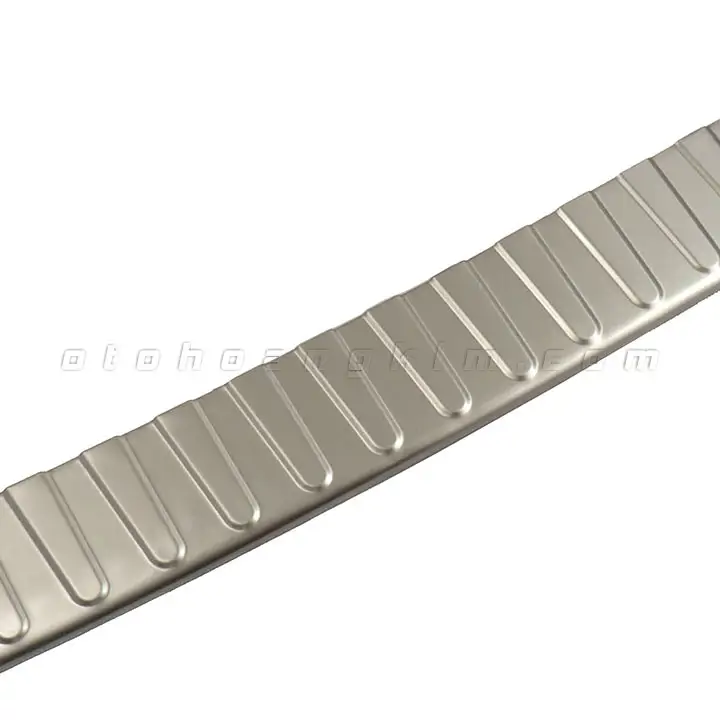 Chống trầy cốp ngoài Ford Tourneo [2020] inox - Ảnh 2