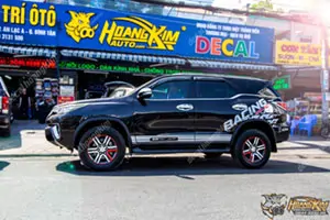 Tem Xe Toyota Fortuner - TFO066