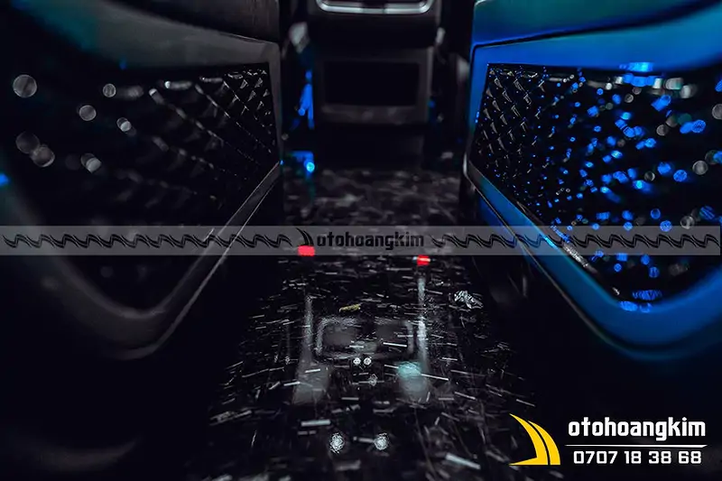 Sàn cacbon cho xe 7 chỗ Kia Carnival - Ảnh 8