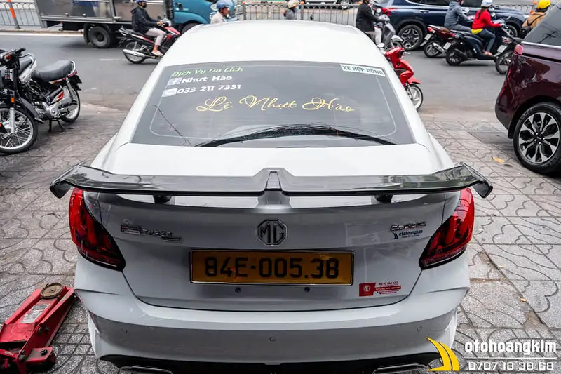 Đuôi cá cao Mg5 cacbon thể thao, cá tính - Ảnh 3
