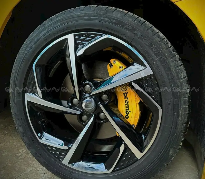 Ốp má phanh HQ Racing Sportage 2022+ vàng - Ảnh 4