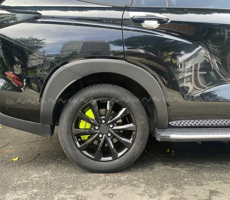 Ốp má phanh HQ Racing MG 5 xanh chuối - Ảnh 4