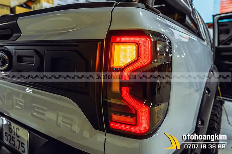 Đèn Hậu Ford Ranger 2023 Mẫu Mới Nhất - Ảnh 2