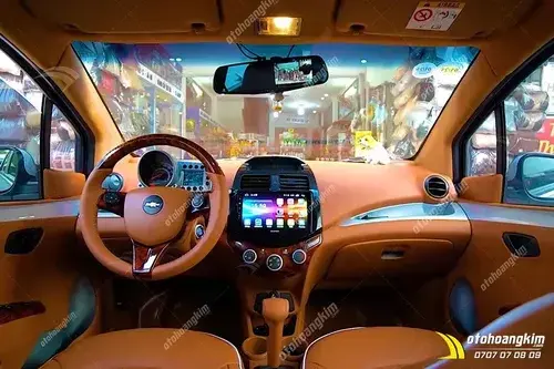 chevrolet-spark-2013-do-toi-noc-tai-o-to-hoang-kim