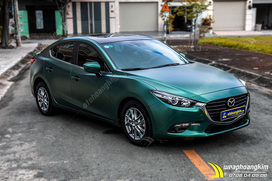 Dán đổi màu mờ bóng xanh ánh kim Mazda  3 ảnh 1