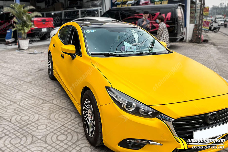 Dán đổi màu vàng mờ Mazda 3 Hatchback ảnh 3