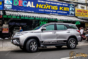 tem-xe-toyota-fortuner-tfo020