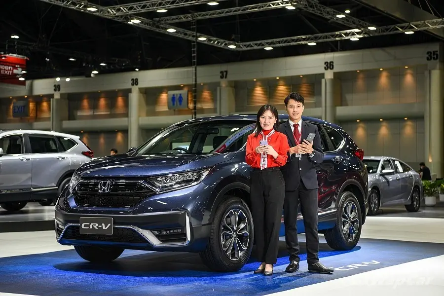 https://otohoangkim-storage.sgp1.cdn.digitaloceanspaces.com/honda-chuan-bi-ra-mat-loat-xe-moi-tai-malaysia-1-900x900.webp