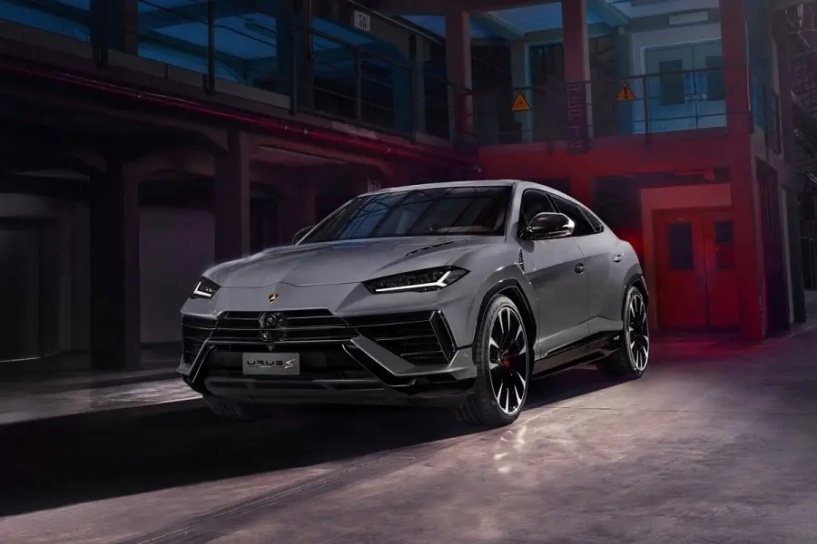 https://otohoangkim-storage.sgp1.cdn.digitaloceanspaces.com/lamborghini-urus-s-2023-trinh-lang-voi-dong-co-v8-manh-657-ma-luc-0-900x900.webp