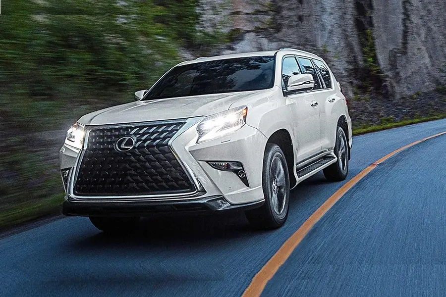 https://otohoangkim-storage.sgp1.cdn.digitaloceanspaces.com/lexus-gx-black-line-nam-2023-voi-phien-ban-gioi-han-3-000-chiec-1-900x900.webp