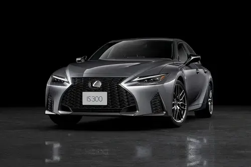 lexus-is300-va-is350-co-them-phien-ban-dac-biet-f-sport-mode-black-iii