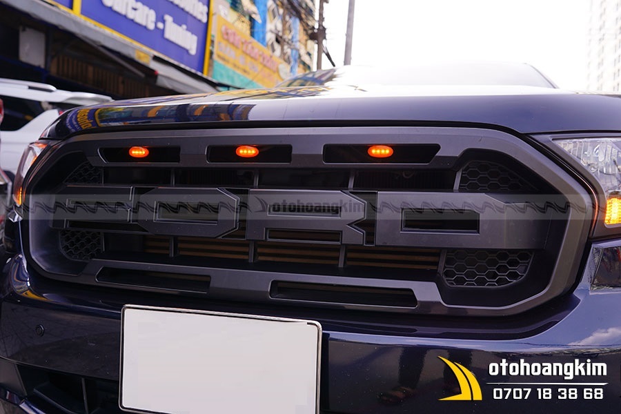 mat-ca-lang-ford-ranger-wildtrak-den-led-1