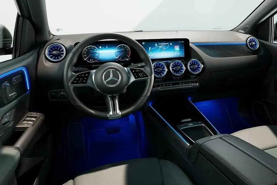 https://otohoangkim-storage.sgp1.cdn.digitaloceanspaces.com/mercedesbenz-bclass-ban-nang-cap-vua-ra-mat-2-900x900.webp