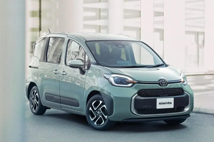 https://otohoangkim-storage.sgp1.cdn.digitaloceanspaces.com/mpv-co-nho-sienta-dua-tren-nen-tang-yaris-1-900x900.webp