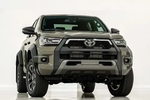 ngam-dien-mao-moi-cua-toyota-hilux-rogue-2023