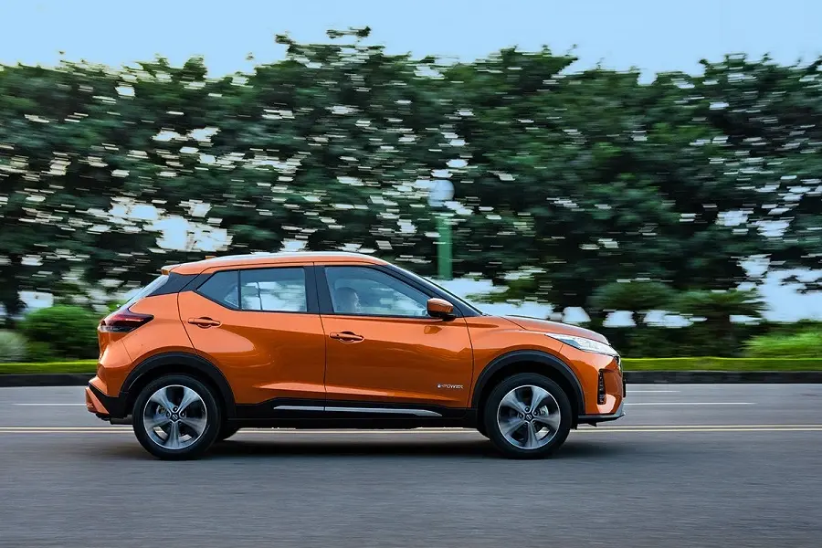 https://otohoangkim-storage.sgp1.cdn.digitaloceanspaces.com/nissan-kicks-2023-tai-viet-nam-tieu-thu-nhien-lieu-thap-den-muc-kho-0-900x900.webp