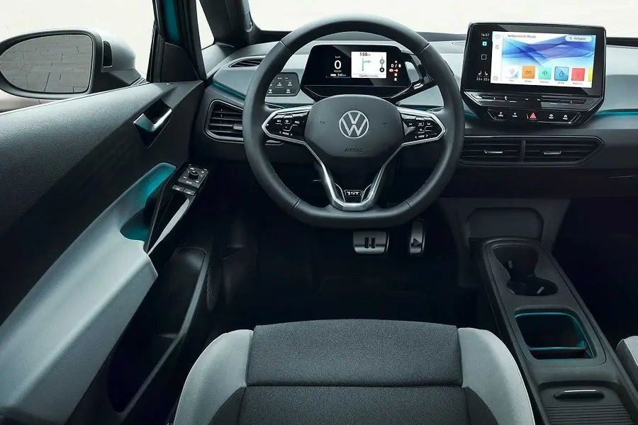 https://otohoangkim-storage.sgp1.cdn.digitaloceanspaces.com/o-to-dien-volkswagen-id-3-khien-khach-hang-me-man-2-900x900.webp