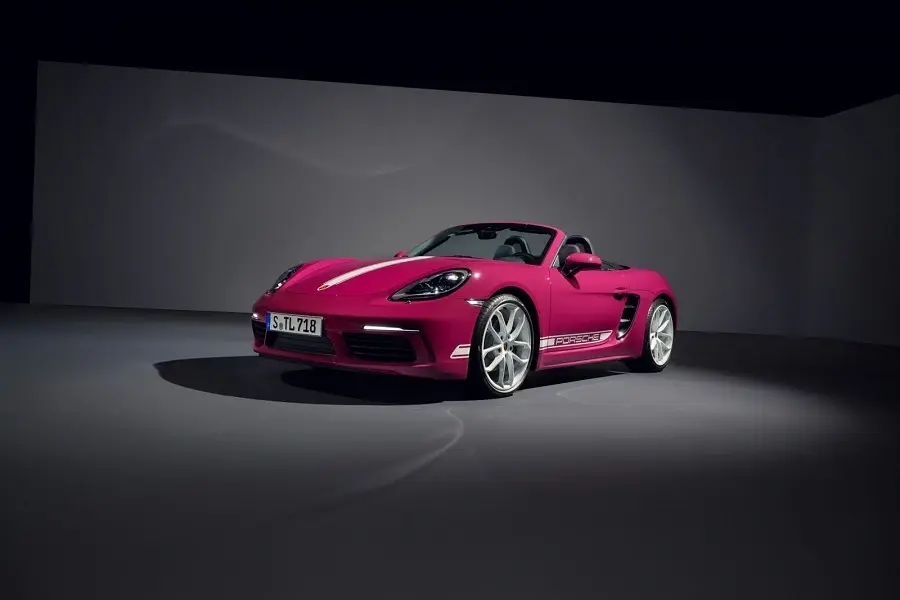 https://otohoangkim-storage.sgp1.cdn.digitaloceanspaces.com/porsche-718-boxster-va-718-cayman-2023-phien-ban-style-edition-6-900x900.webp