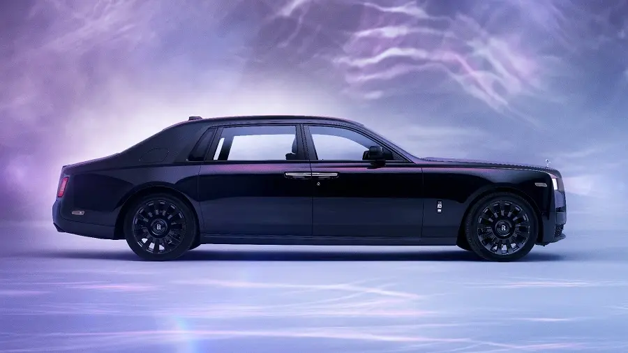 https://otohoangkim-storage.sgp1.cdn.digitaloceanspaces.com/rollsroyce-phantom-syntopia-doc-nhat-vo-nhi-2-900x900.webp