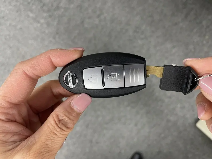 Xử lý khi pin smartkey hết pin giữa chừng