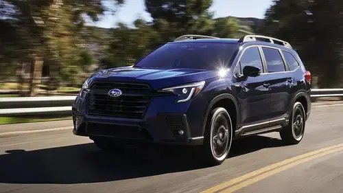 subaru-co-gi-dac-biet-ma-danh-bai-toyota-highlander-2023