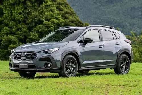 subaru-crosstrek-2023-ra-mat-voi-hang-loat-cai-tien