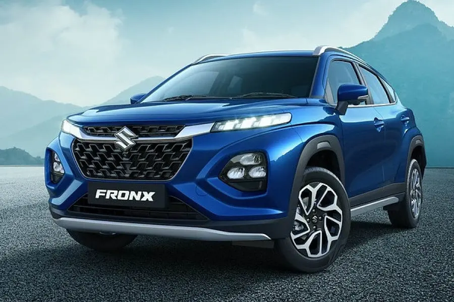 https://otohoangkim-storage.sgp1.cdn.digitaloceanspaces.com/suzuki-fronx-2023-them-lua-chon-suv-do-thi-cho-gioi-tre-hien-dai-2-900x900.webp