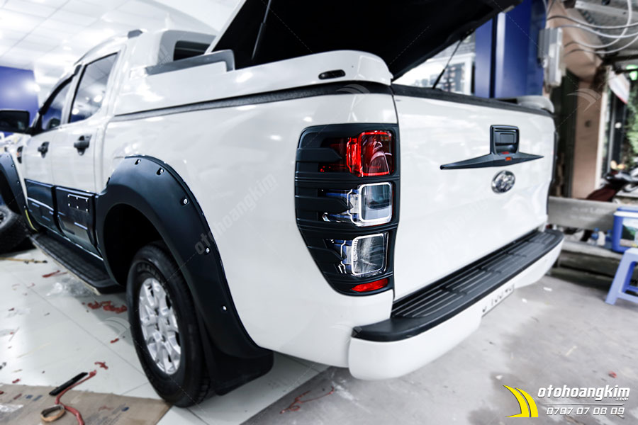 Tay cốp Ford Ranger ảnh 2