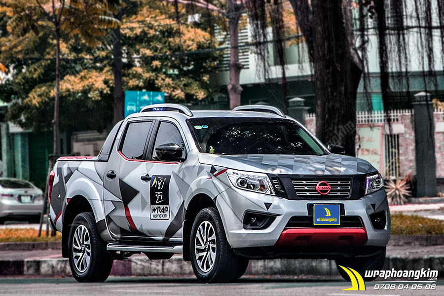 Tem thiết kế Hoang Kim Nissan Navara ảnh 4